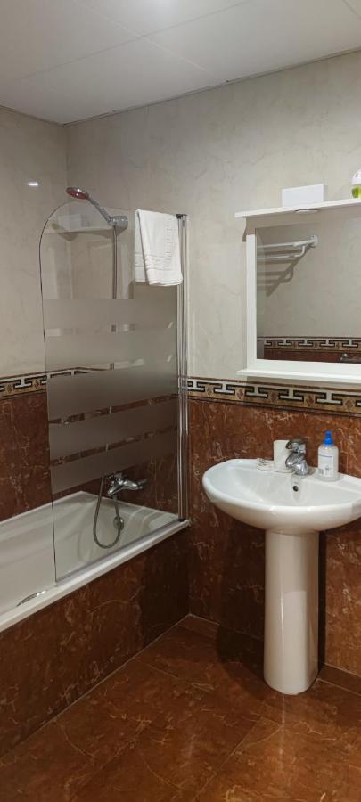 Benalmadena Beach Apartamento Con Vistas Al Mar Y Parking Privado Incluido מראה חיצוני תמונה