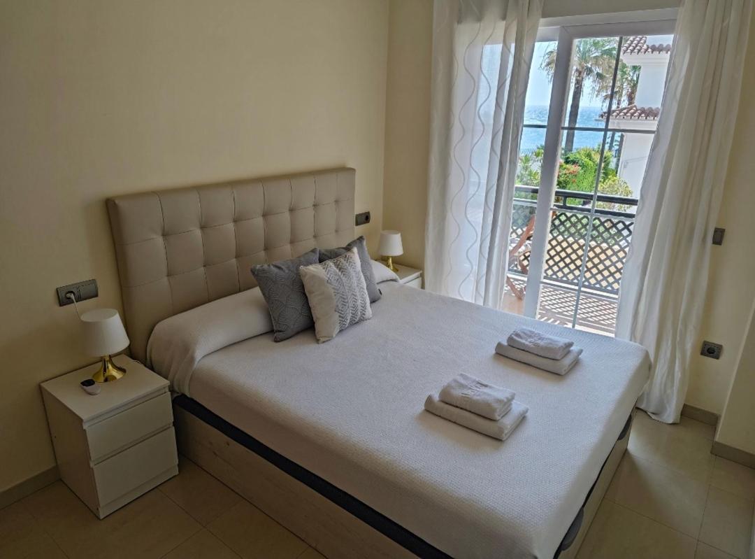 Benalmadena Beach Apartamento Con Vistas Al Mar Y Parking Privado Incluido מראה חיצוני תמונה